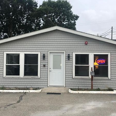 The Coast Motel Westerly Exterior foto