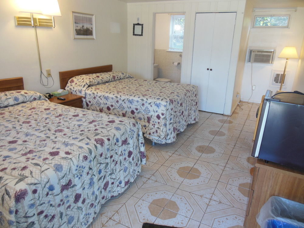 The Coast Motel Westerly Exterior foto